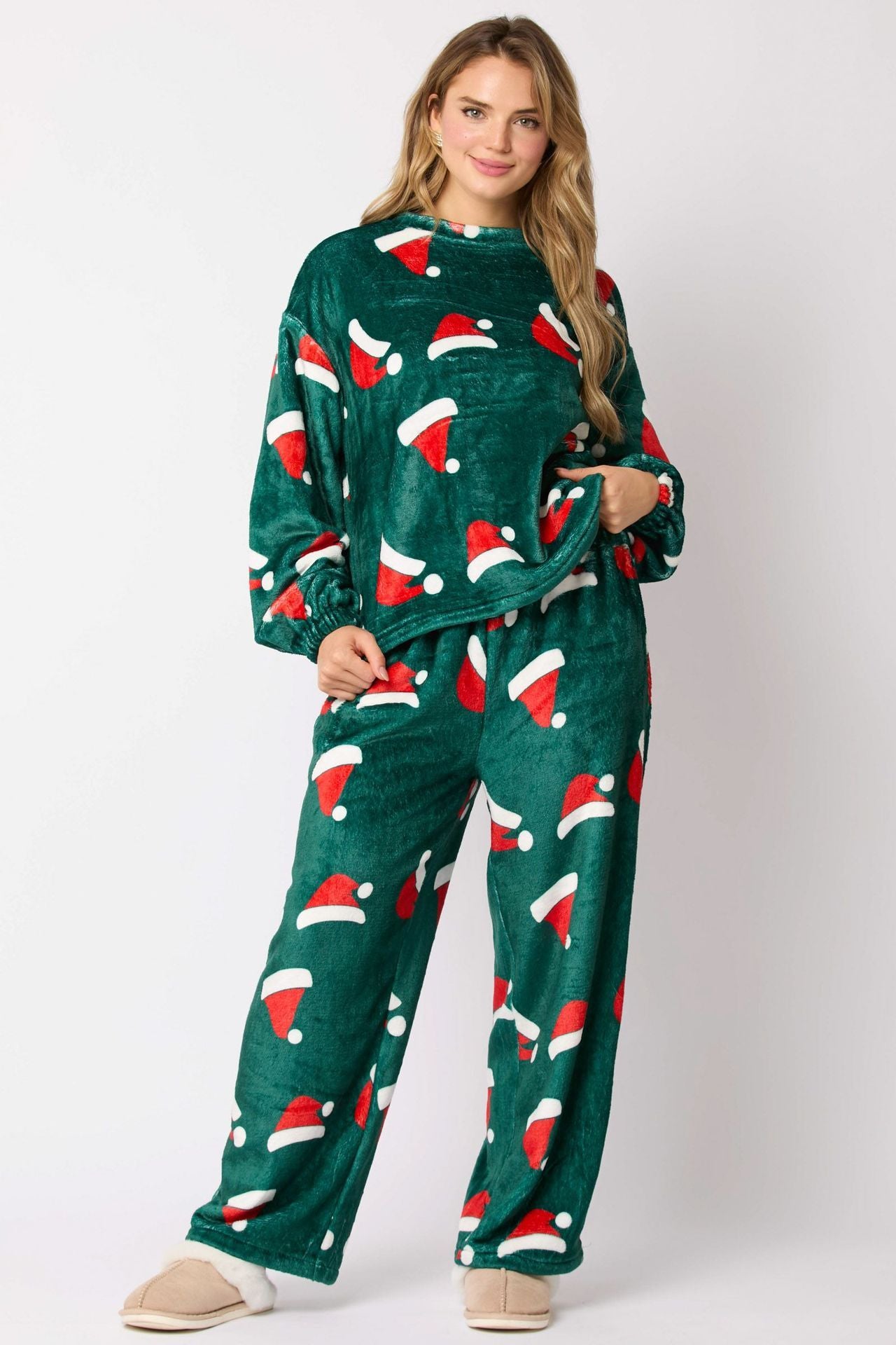Women’s Flannel Christmas Pajama Set
