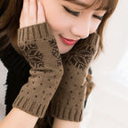 Snowflake Knitted Gloves