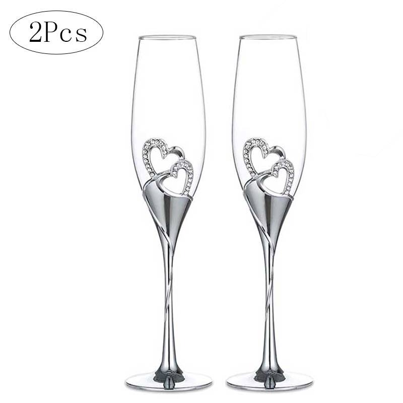 Heart-shaped champagne glass set